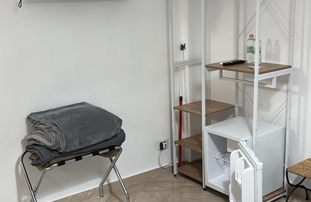 Ginevra Rooms-1